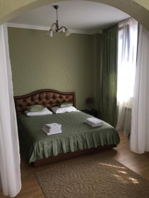 Guest house on Krupskoy 2